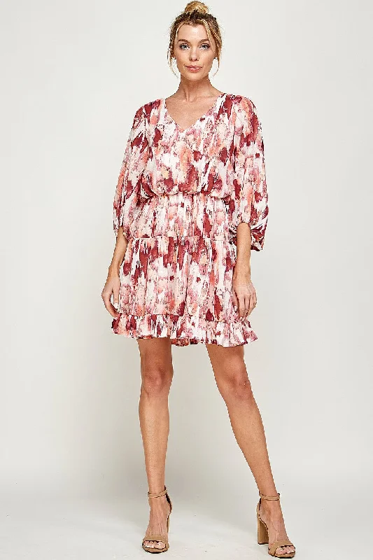 Short 3/4 Sleeve V Neck Printed Dress